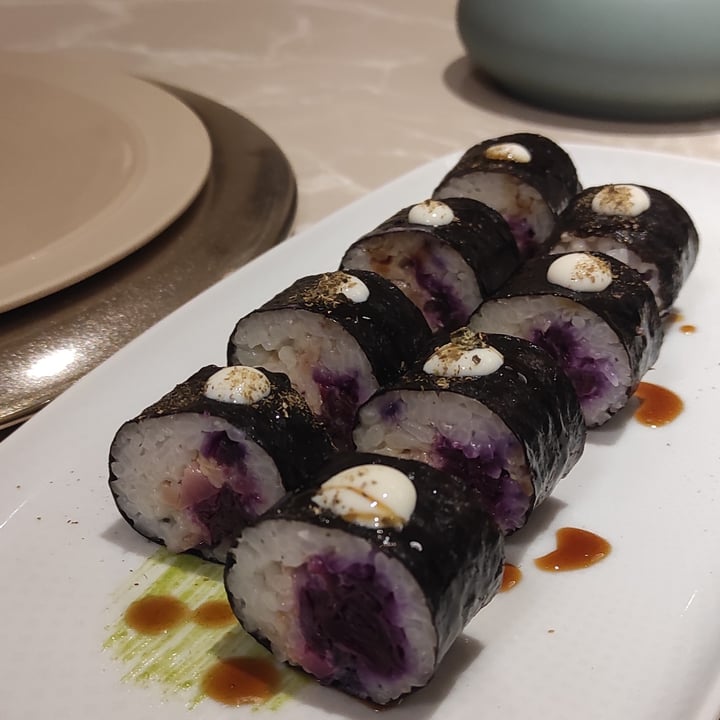 photo of Linfa Milano - Eat Different Jackfruit Crab Sushi shared by @endlessdust on  24 Feb 2022 - review