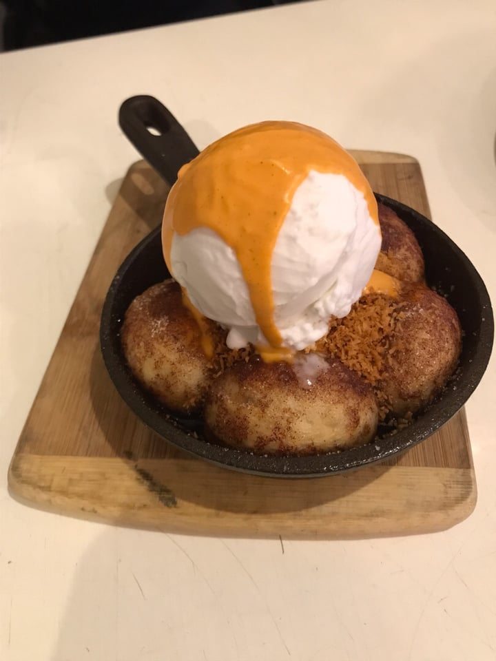 review photo of Spot Dessert Bar Vegan coconut monkey bread shared by @chrispea on 31 Oct 2018 - review