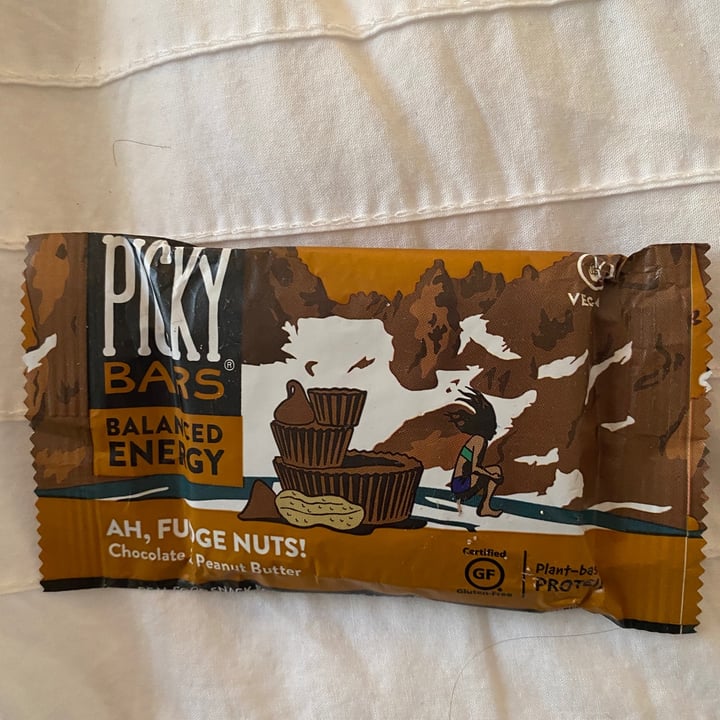 photo of Picky Bars Chocolate And Peanut Butter shared by @isabellaferri on  29 Nov 2021 - review