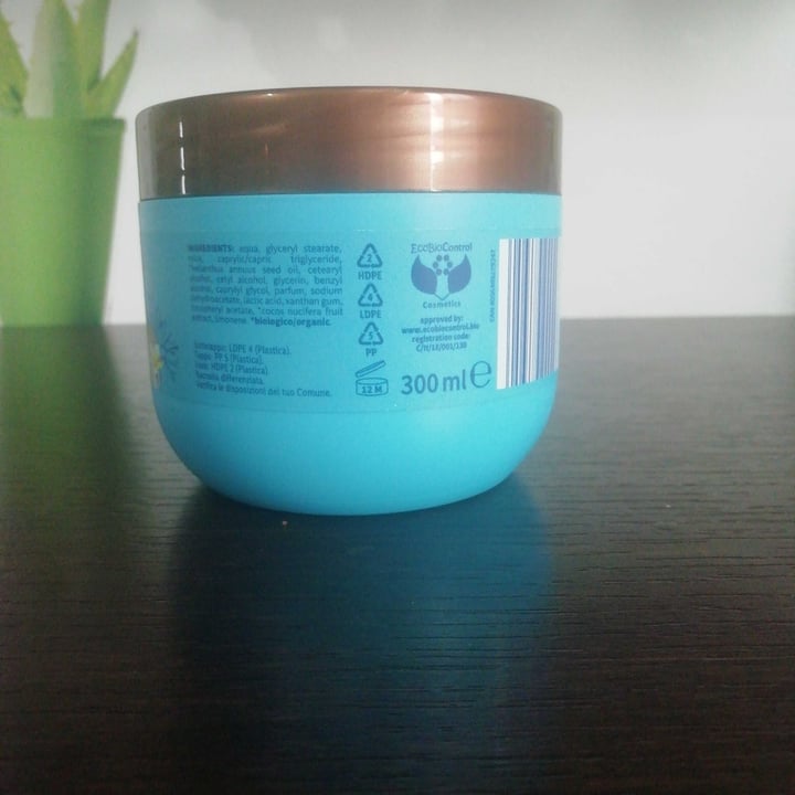 review photo of Cien sun burro corpo Doposole Illuminante shared by @annamasu on 26 May 2022 - review