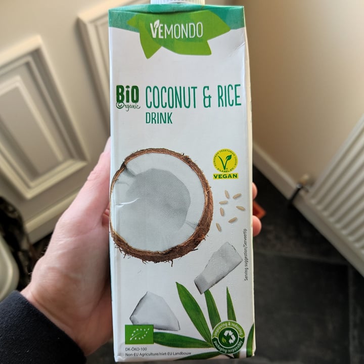 photo of Vemondo Coconut and Rice Drink shared by @zveky on  20 Dec 2021 - review