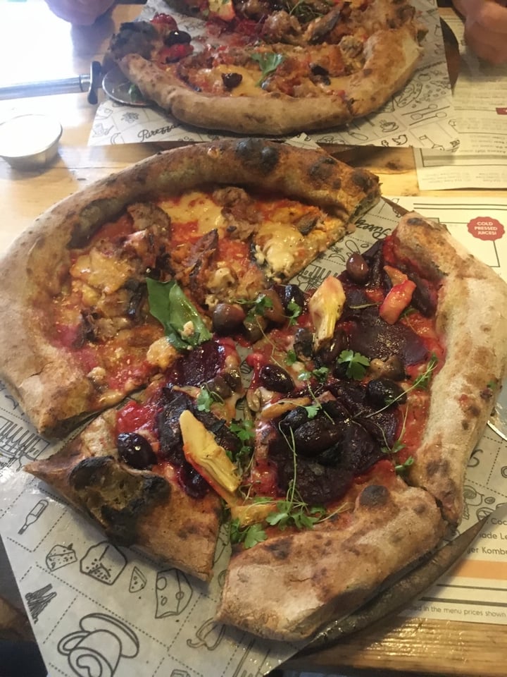 review photo of Purezza Brighton Season.4.pizza.1 shared by @margita on 06 Oct 2019 - review