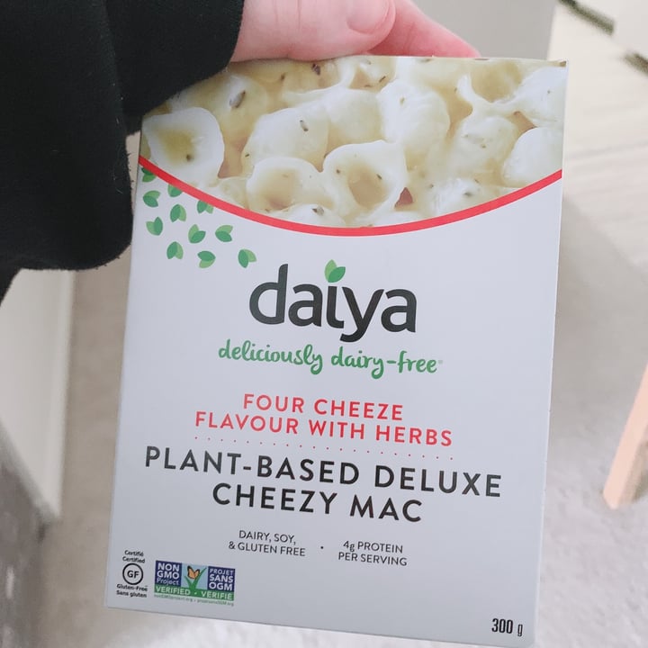 photo of Daiya Four Cheeze Flavour With Herbs Plant Based Deluxe Cheezy Mac shared by @strawbunnie on  27 Feb 2021 - review