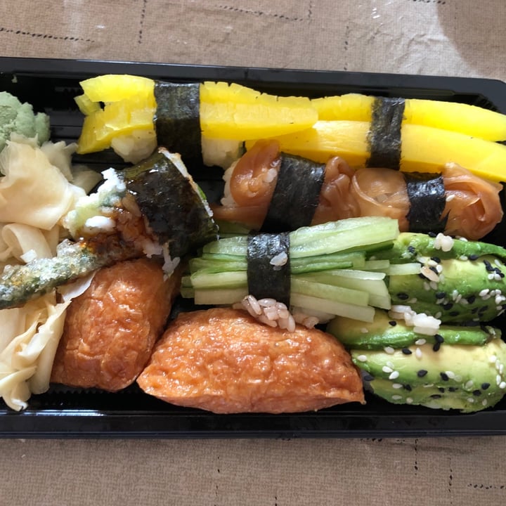 photo of MOMO Sushi Vegetable Platter Deluxe shared by @annettej on  05 Sep 2020 - review