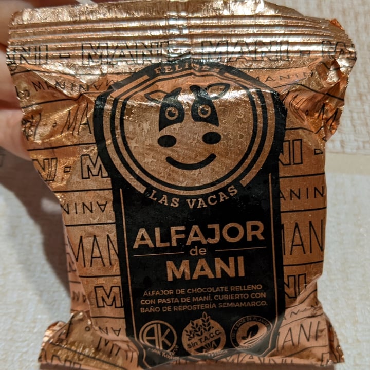 photo of Felices Las Vacas Alfajor Con Pasta De Maní shared by @uncannyval on  28 Dec 2021 - review