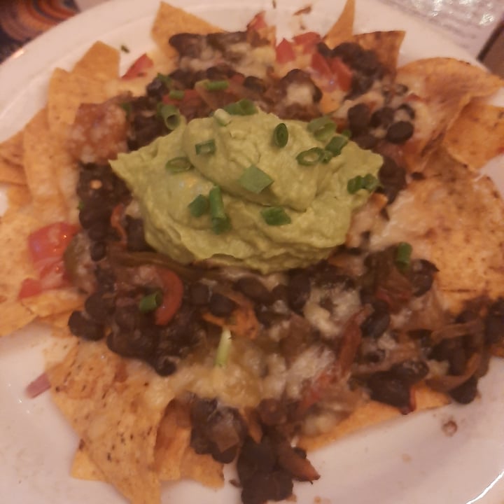 review photo of Chingada's Mexican Cantina Vegan nachos shared by @aliciazoem on 24 Jan 2022 - review