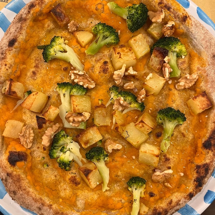 review photo of Capperi che Pizza zucca barucca shared by @chiara03 on 13 Mar 2022 - review