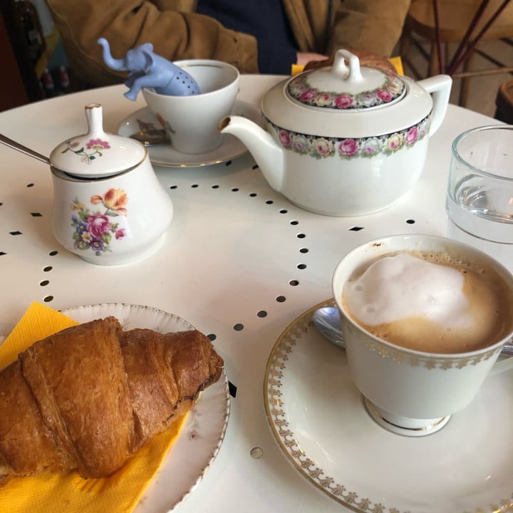 review photo of La Schiscetteria colazione shared by @lucid on 24 Apr 2022 - review