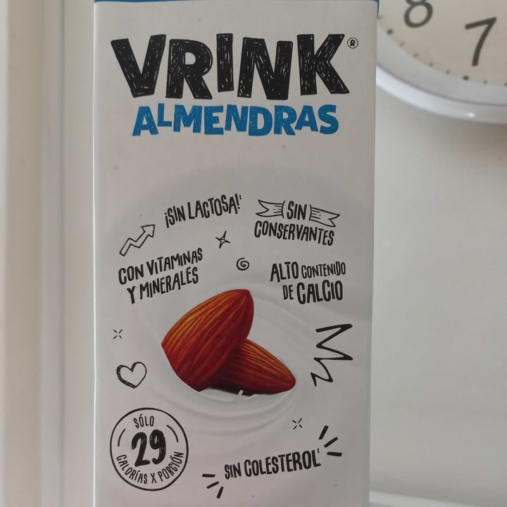 review photo of Vrink Leche de Almendras Sin Azucar Agregada shared by @silvinanoto on 27 Dec 2021 - review