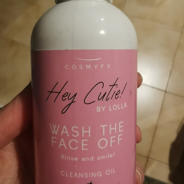 photo of Hey Cutie Wash the face off cleansing oil shared by @mappamondo on  23 Mar 2022 - review