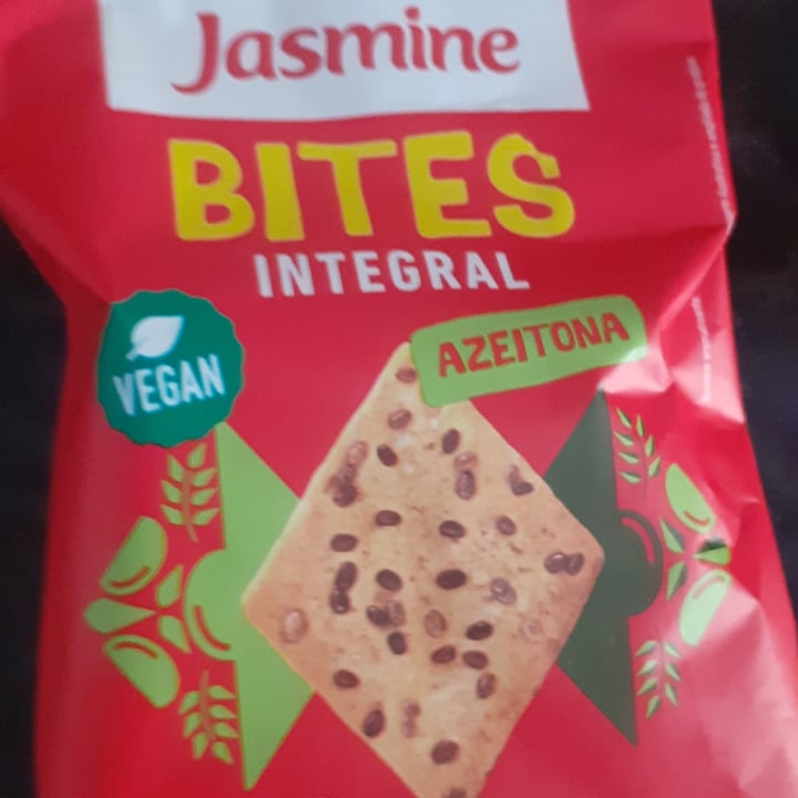 review photo of Jasmine Bites Integral Azeitona shared by @lenacui on 02 Feb 2022 - review