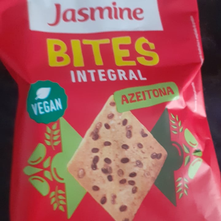 photo of Jasmine Bites Integral Azeitona shared by @lenacui on  02 Feb 2022 - review