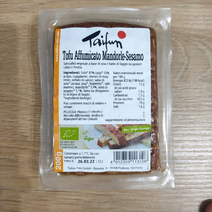 review photo of Taifun Tofu affumicato mandorle sesamo shared by @luigi96 on 23 Jan 2022 - review