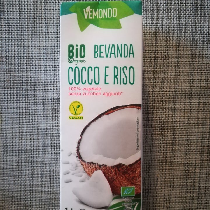 photo of Vemondo Bevanda cocco e riso shared by @sonika84 on  07 Sep 2022 - review