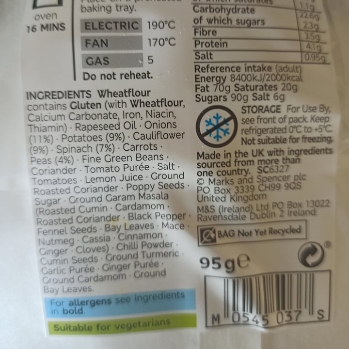 photo of Marks & Spencer Food (M&S) Vegetable samosa shared by @wendyyoyo on  26 Aug 2021 - review