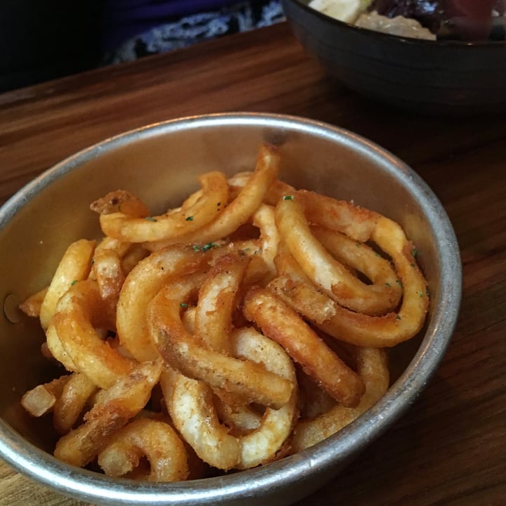 photo of Free the Robot Curly Fries shared by @vikas on  20 Jun 2018 - review