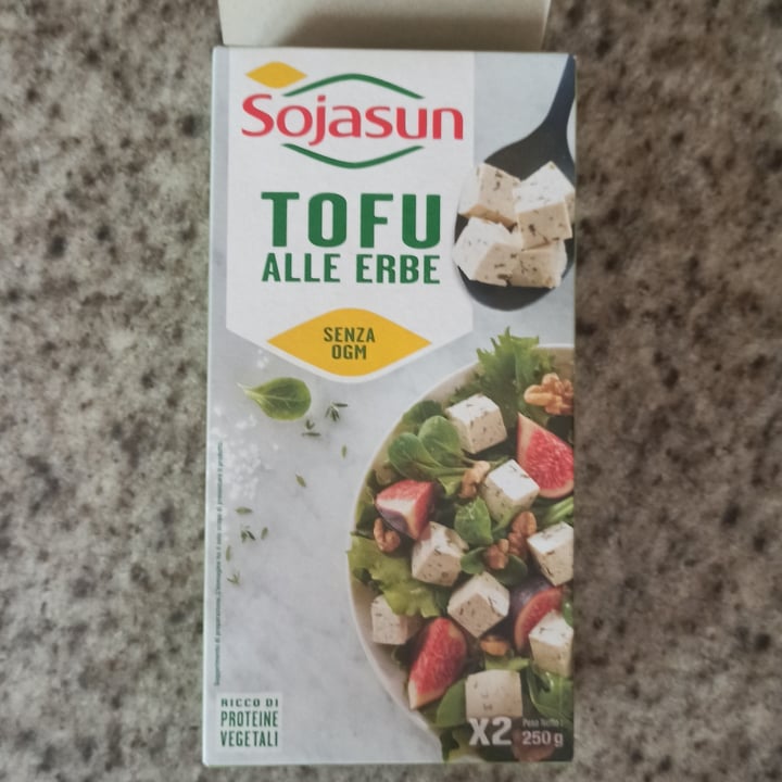 review photo of Sojasun Tofu alla erbe shared by @yazminc on 03 May 2022 - review