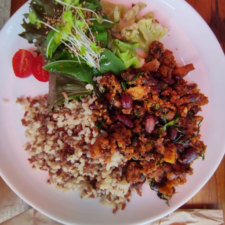 review photo of GrĂŁo culinĂĄria vegetariana natural Tropeiro shared by @naturalbrazil on 23 Mar 2022 - review