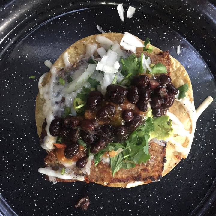 photo of Por siempre vegana 2 Tacos de milanesa shared by @angelicadhays on  02 Nov 2020 - review