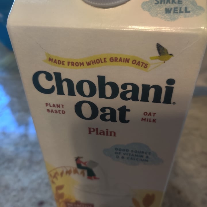 photo of Chobani Oat milk plain shared by @vegun on  06 Nov 2021 - review