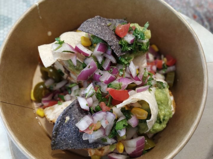 photo of Vegan Bowls Vegan burrito shared by @garcialorca on  10 Dec 2019 - review
