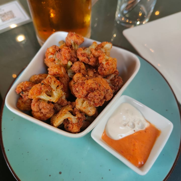 photo of Roots & Rolls Popcorn Cauliflower shared by @lucasilecchia on  24 May 2022 - review