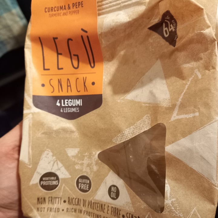 photo of Legù snack triangoli di legumi pepe e curcuma shared by @hysoka on  22 Sep 2022 - review
