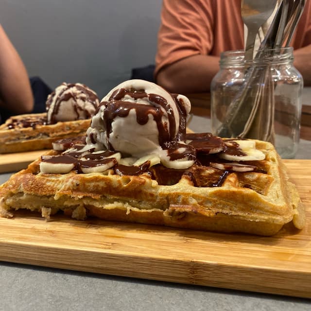 Photo of the dish “Waffle With Ice Cream, Bananas & Dark Chocolate”