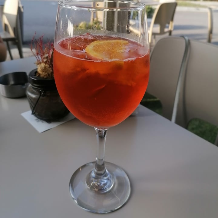 photo of Love IT Pizza Lonato Aperol Spritz shared by @chiara-5 on  06 Sep 2022 - review