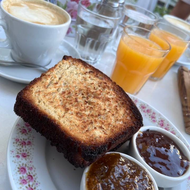 photo of Cafe Charlotte Fisherton Promo vegan shared by @manuuuu on  08 Jun 2022 - review