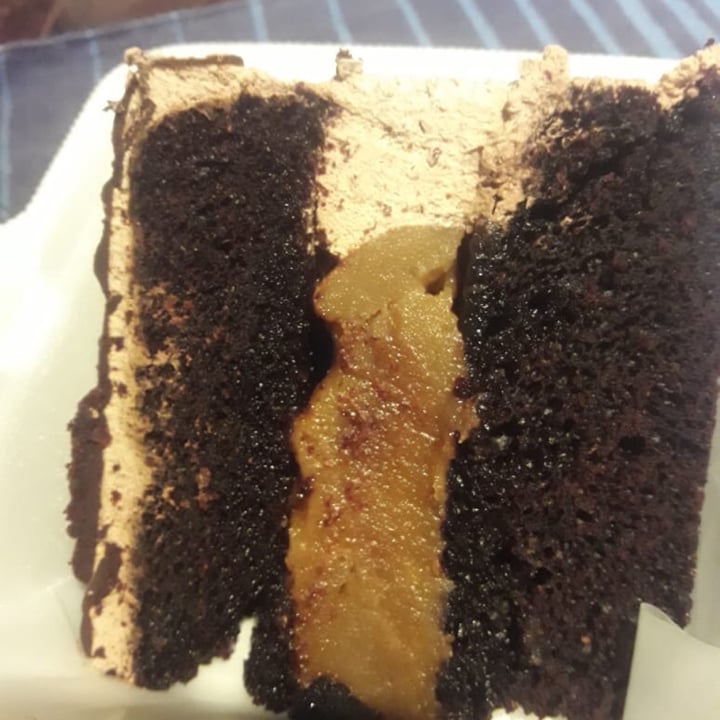 photo of Veganius Porción de torta Matilda shared by @daniv on  28 Nov 2020 - review