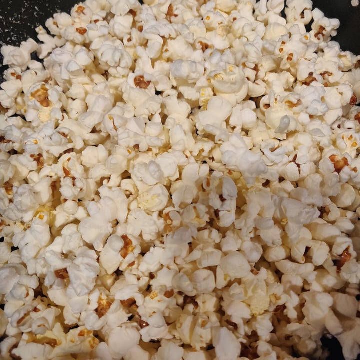 photo of Trader Joe's Popping corn shared by @swegan on  07 Sep 2021 - review