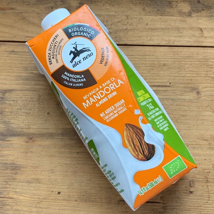 review photo of Alce Nero Latte di mandorla shared by @spiritedwave on 17 Aug 2022 - review