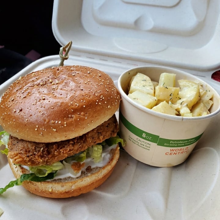 photo of J. Selby's Crispy chicken sandwich shared by @ashwickety on  15 Mar 2021 - review
