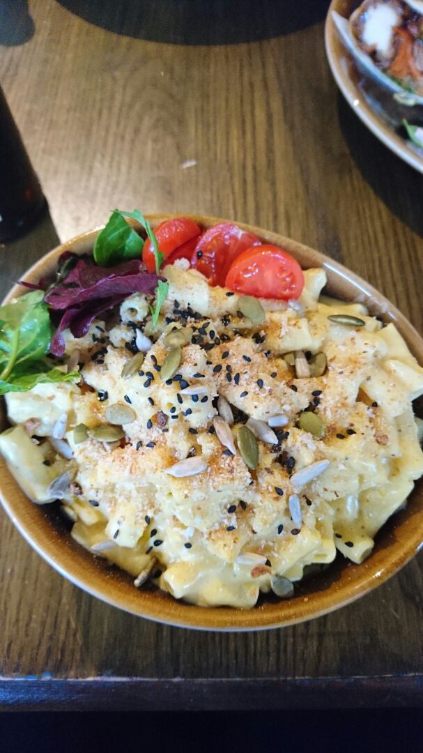 photo of Bonobo Cafe Vegan Mac Cheese shared by @jb on  11 Apr 2019 - review
