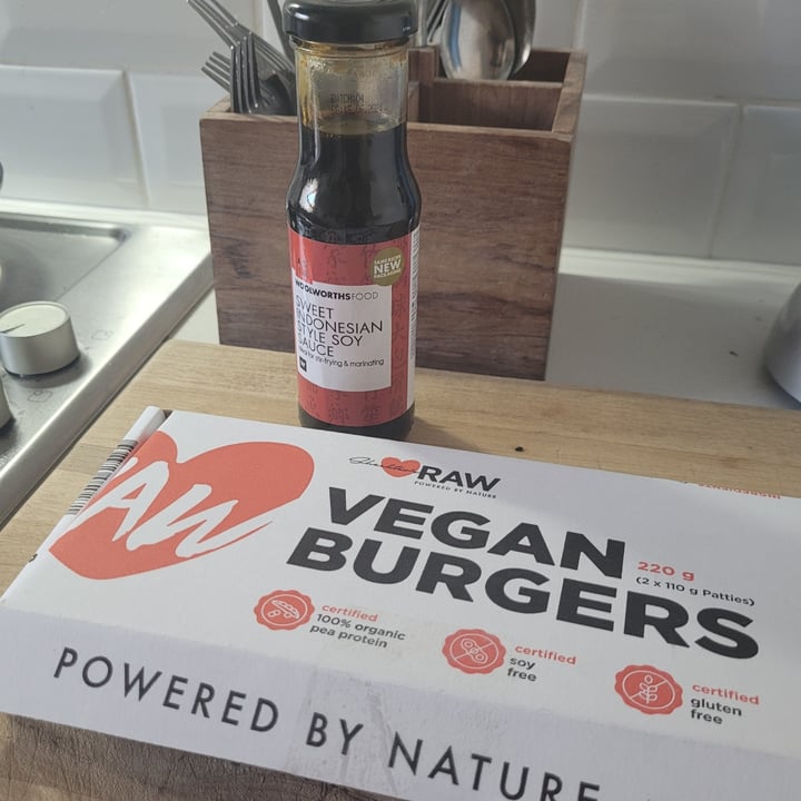 photo of Scheckter’s Vegan Burgers shared by @kellyno on  01 Nov 2022 - review