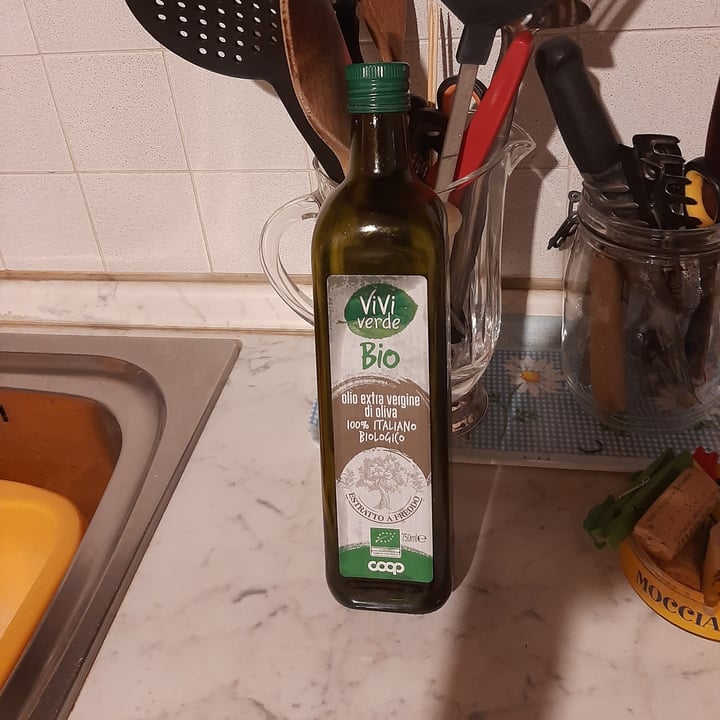 photo of Vivi Verde Coop Olio Extravergine di oliva biologico shared by @marialuisalupini1966 on  29 Jun 2022 - review
