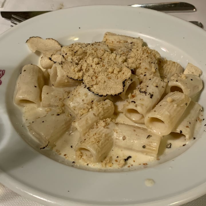 photo of La Colubrina Cacio e pepe vegan shared by @alere92 on  17 Jun 2022 - review