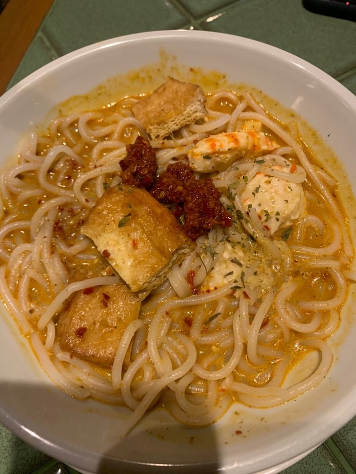 photo of Privé Tiong Bahru Singapore Laksa shared by @happyveg on  15 Mar 2020 - review