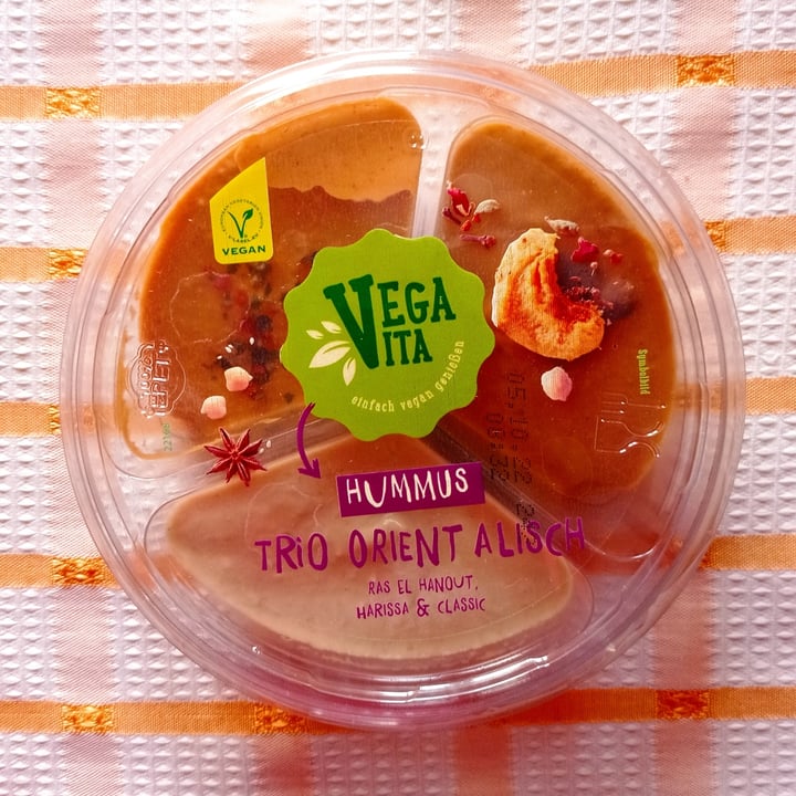 photo of Vegavita Hummus Orientalisch shared by @pulezze on  10 Sep 2022 - review