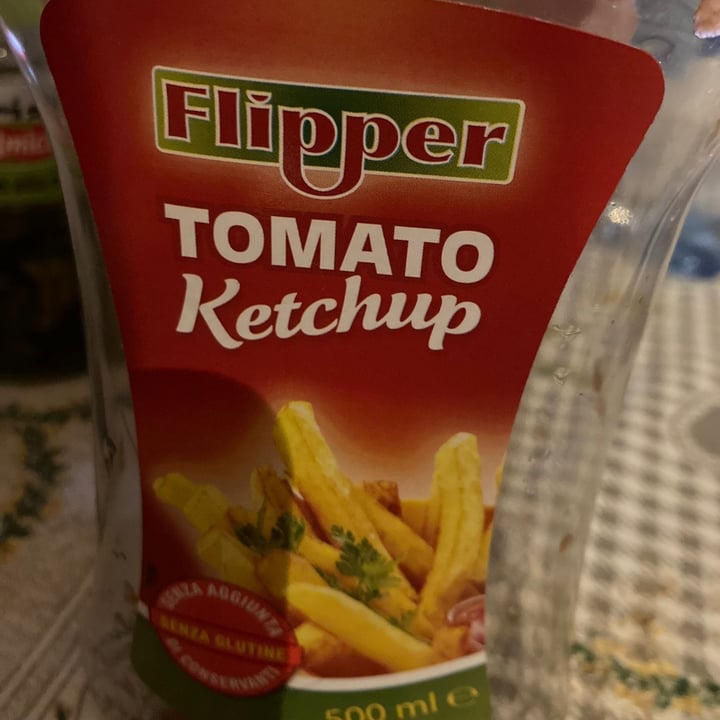 photo of Flipper Tomato ketchup shared by @veronicamancini94 on  23 Mar 2022 - review