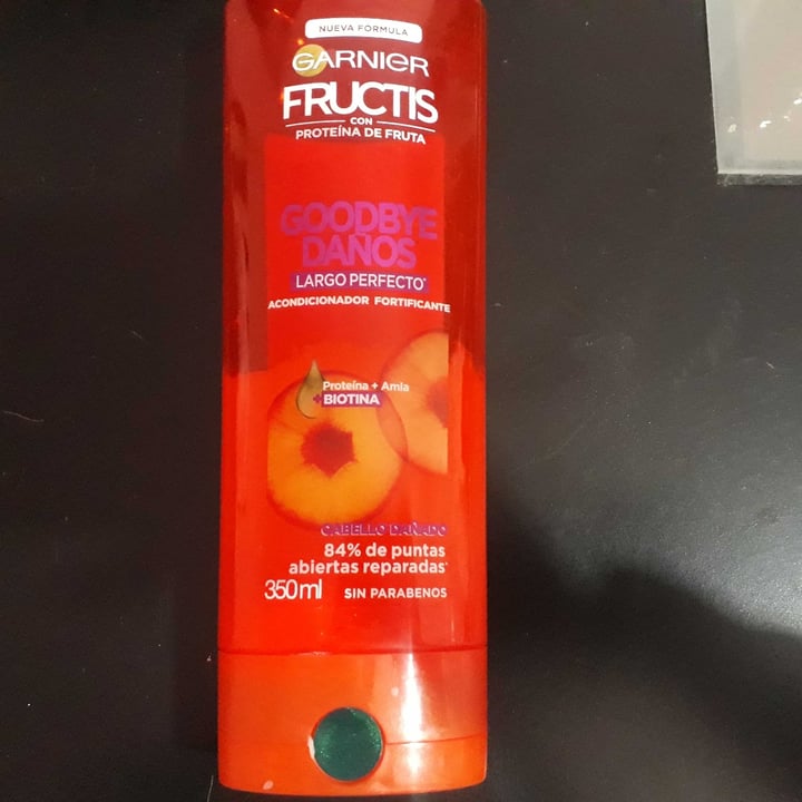 photo of Garnier Fructis Acondicionador Goodbye Daños Largo Perfecto shared by @minnievegana on  27 Jun 2020 - review