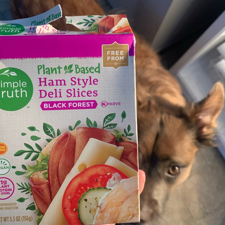 photo of Simple Truth Plant Based Ham Style Deli Slices: Black Forest shared by @savocado on  02 Mar 2021 - review