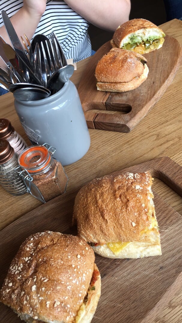 review photo of Chia Naturally Healthy Cheese and Choona sandwich shared by @everyoneherematters on 22 Aug 2019 - review
