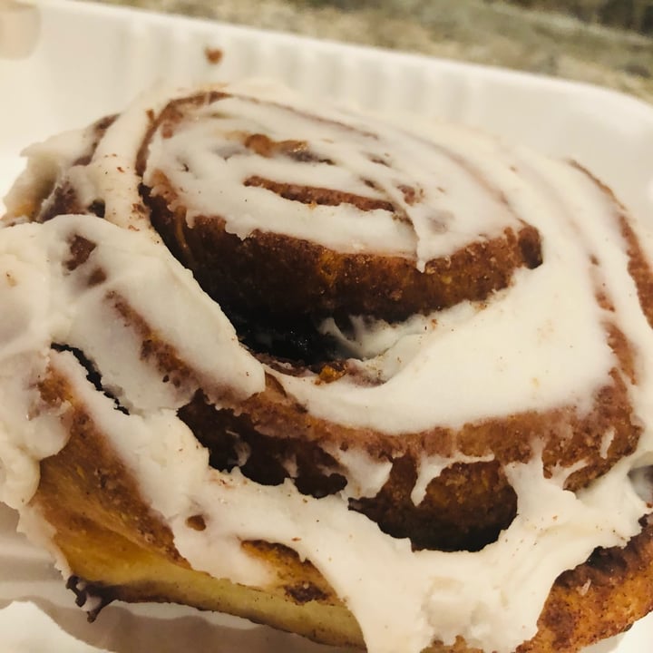 review photo of Fern Cafe and Bakery Big Bad Cinnamon Bun shared by @stellamango on 01 Nov 2021 - review