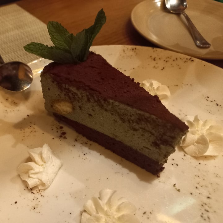 review photo of Time Plant-Based Journey Matcha Tiramisu shared by @sumioviedo on 16 Oct 2021 - review