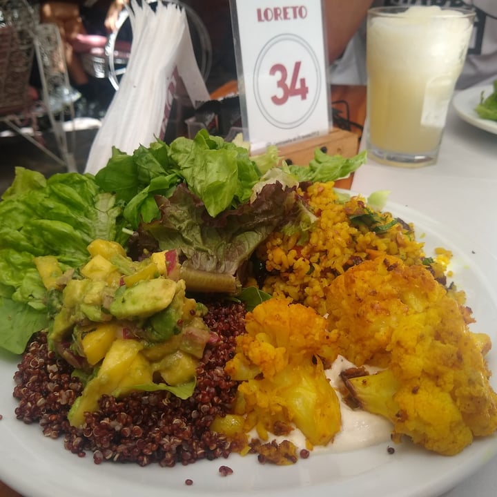 photo of Loreto Garden Bar Veganizer 9000 Arroz Especiado Con Almendras, Ceviche De Mango Y Palta, Quinoa Roja, Coliflor Asado, Queso De Caju+ Verdes. shared by @dairizz on  31 Jan 2022 - review