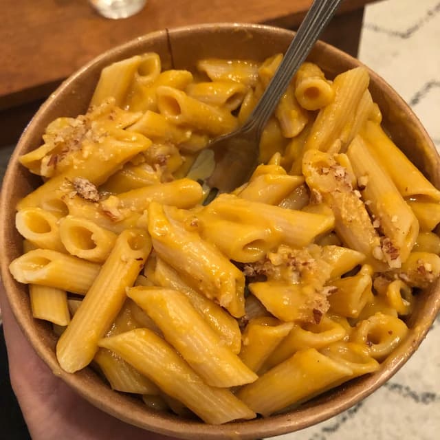 「Mac and Cheese」の料理の写真