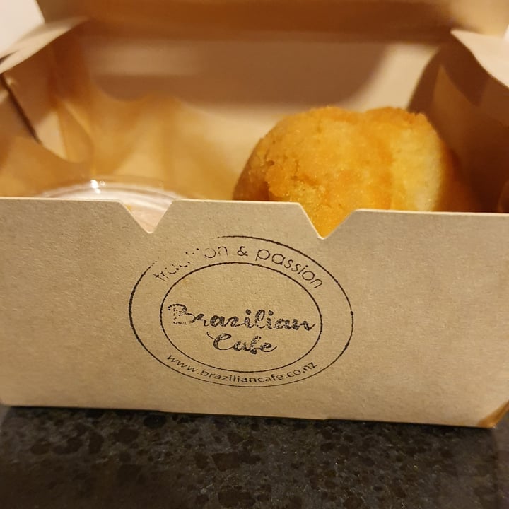 photo of Brazilian Café Vegan Coxinha shared by @vanenaweb on  22 May 2022 - review