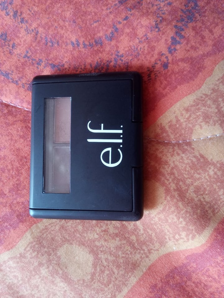 photo of e.l.f. Cosmetics Eyebrow kit shared by @luceroreyes on  17 Apr 2020 - review